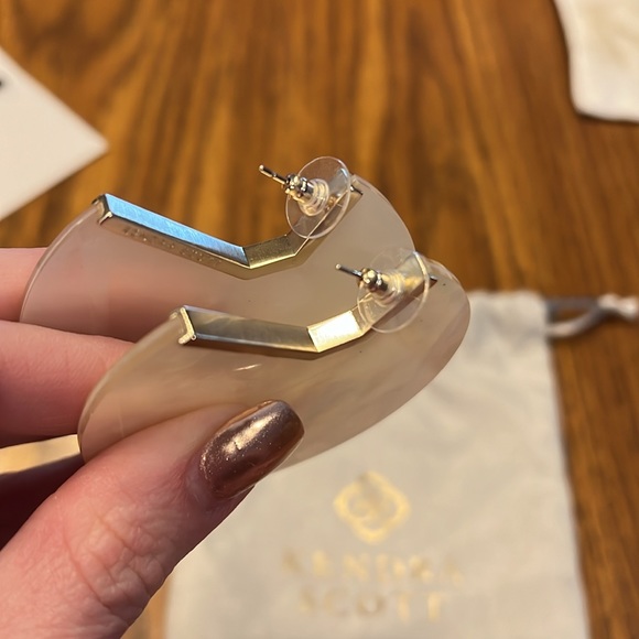 Kendra Scott Kai Gold MOP Hoop Earrings - Picture 2 of 3